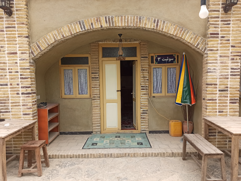 اقامتگاه بومگردی میوان در مشهد